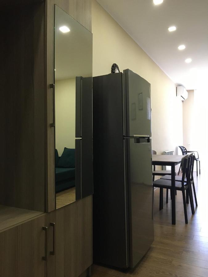 Cosy Apartment Near The Sea バトゥーミ エクステリア 写真