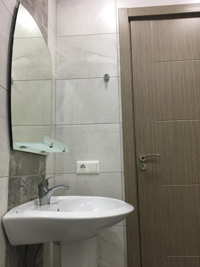 Cosy Apartment Near The Sea バトゥーミ エクステリア 写真